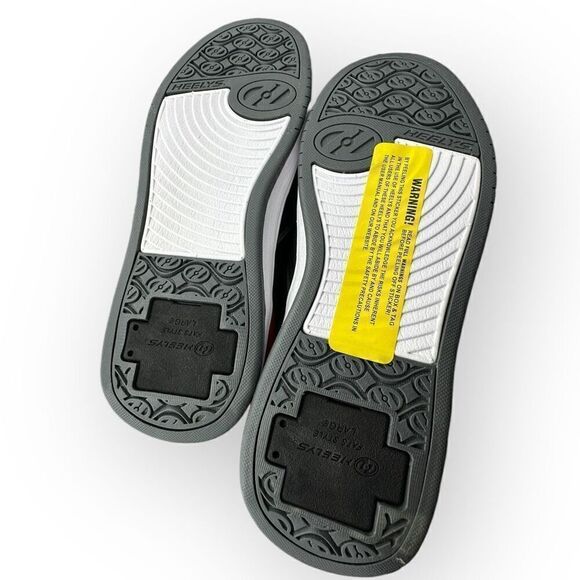 NWT Heelys Kids Boys Proper 2.0 Roller Skate Sneaker Shoes Black Red Size 9 - Picture 12 of 12